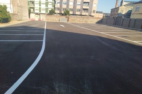 Uno de los aparcamientos a los que hace referencia el PP de Bembibre.