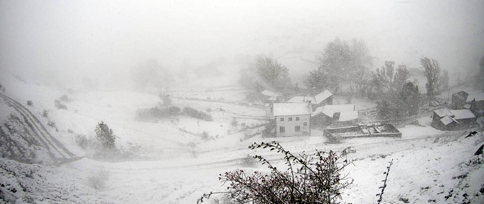 La nieve cubre Lago de Babia. | LN.C.