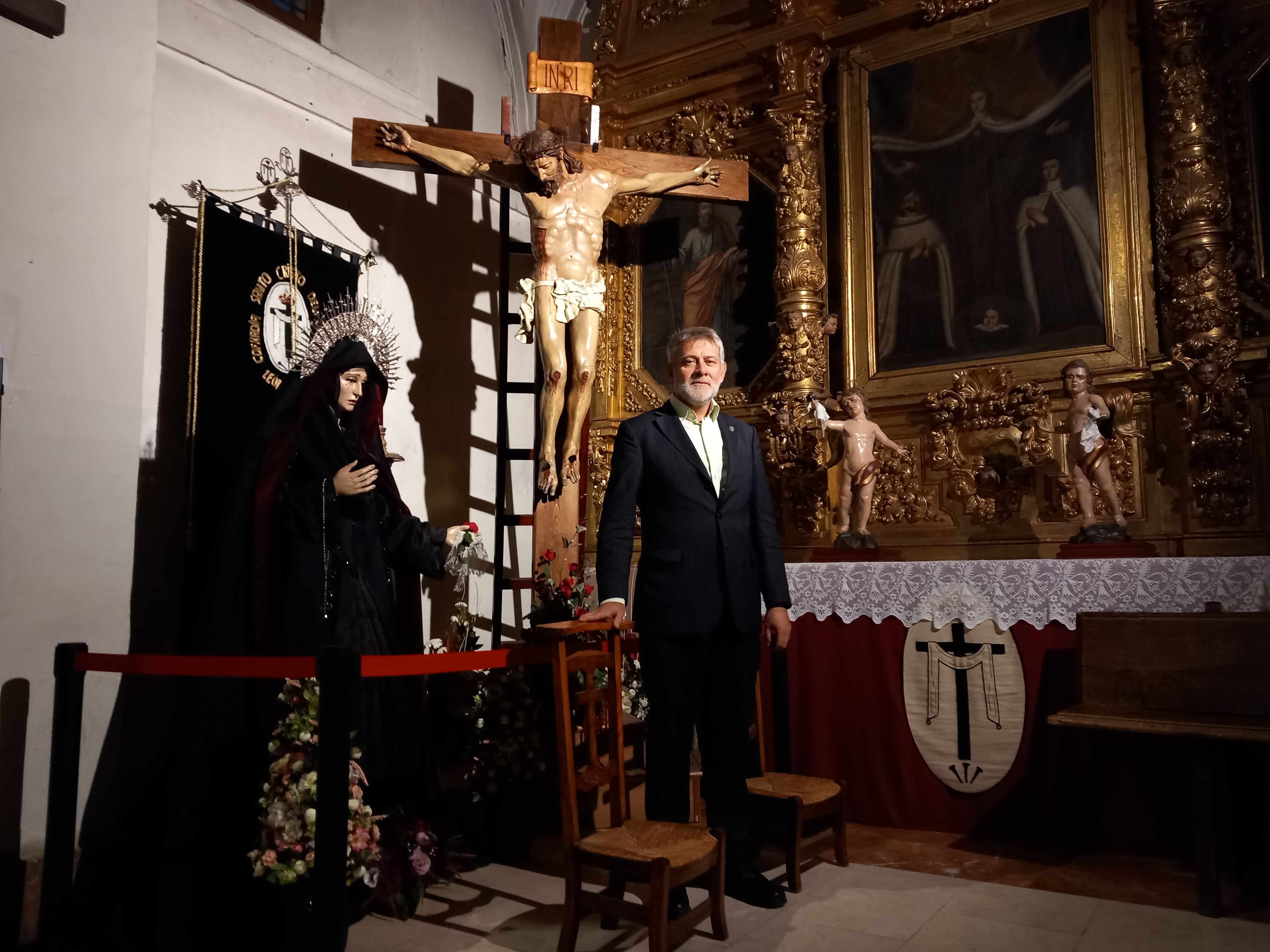 Javier García Argüello, este domingo en la iglesia de Santa Marina. | DAVID IGLESIAS