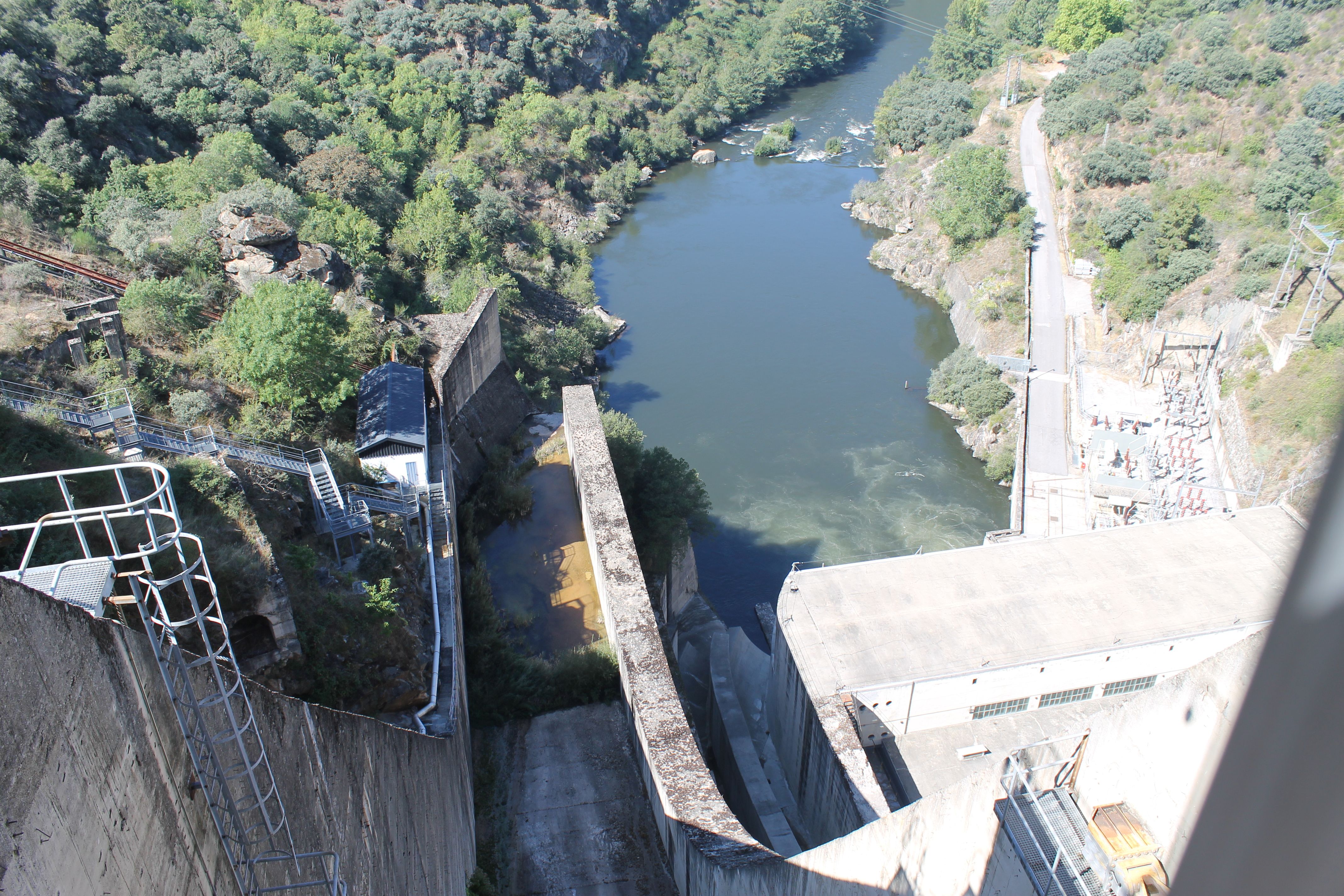 Embalse de Bárcena.
