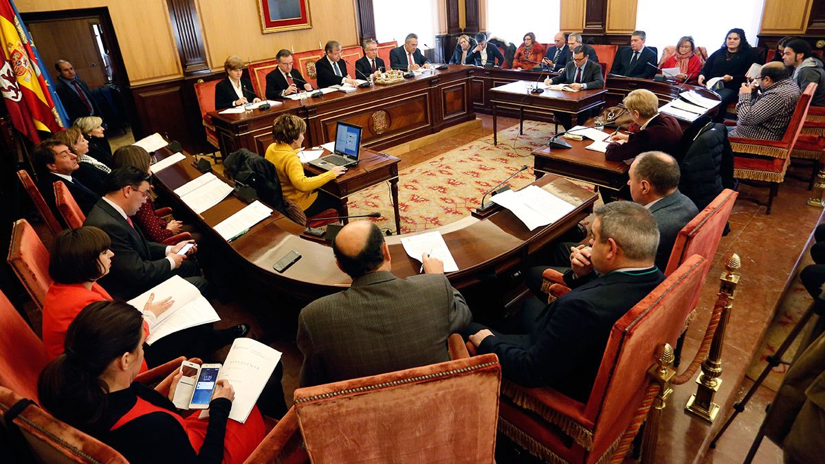 Pleno Ordinario en el Ayuntamiento de León. | ICAL