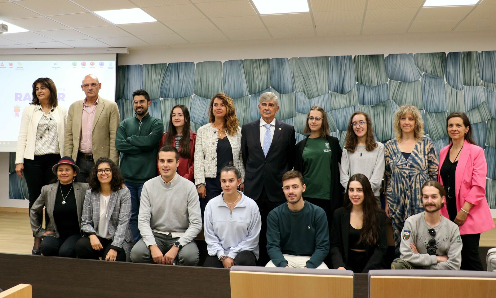 Clausura del tercer programa de becas Ralbar. | L.N.C.