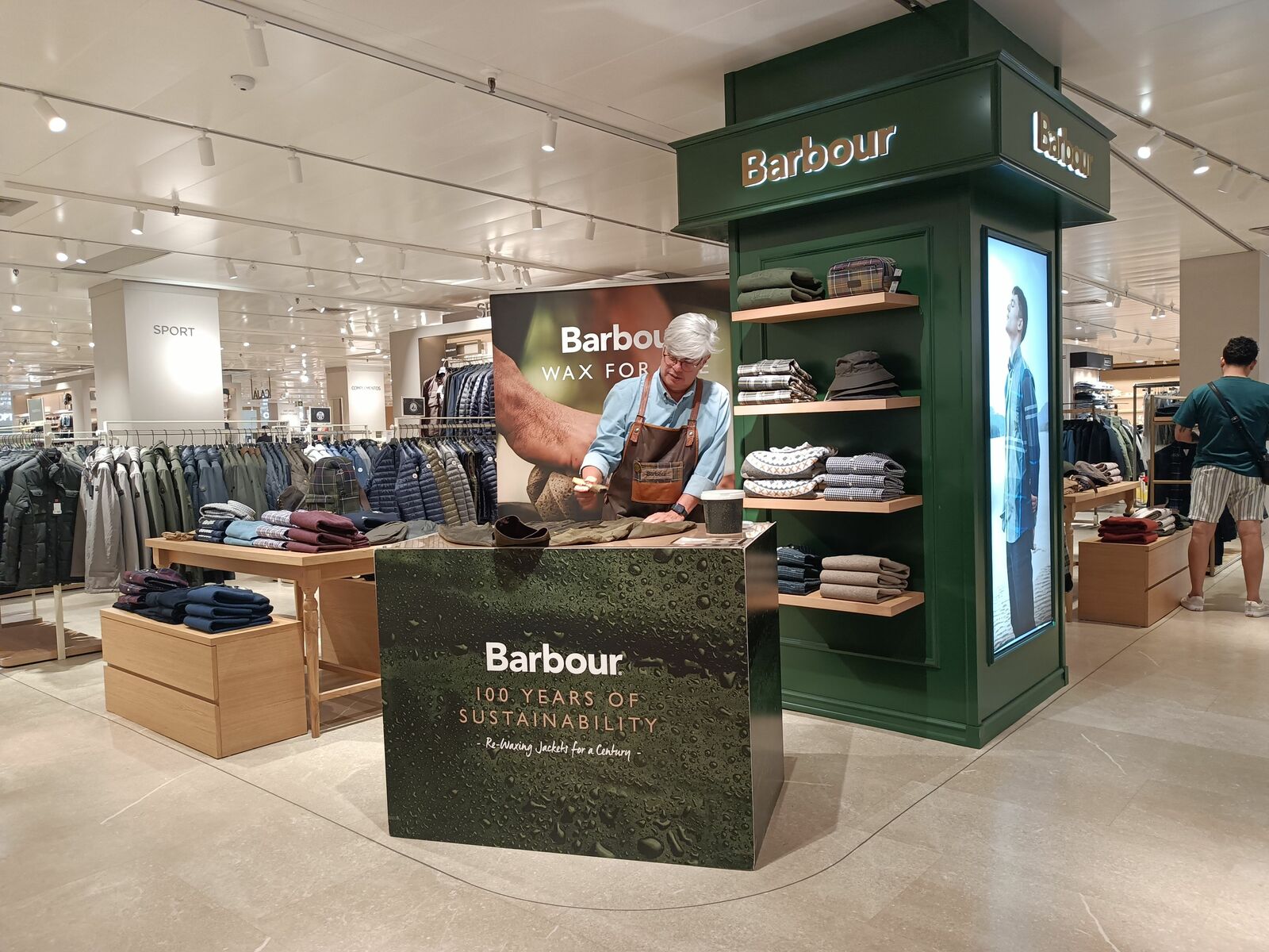 La inauguración de la tienda de Barbour contará con un encerador profesional.