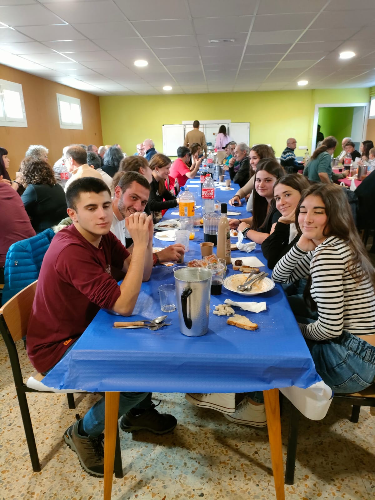 Cocido leonés para celebrar San Martín en La Mata de Curueño. | L.N.C. Cocido leonés para celebrar San Martín en La Mata de Curueño. | L.N.C.