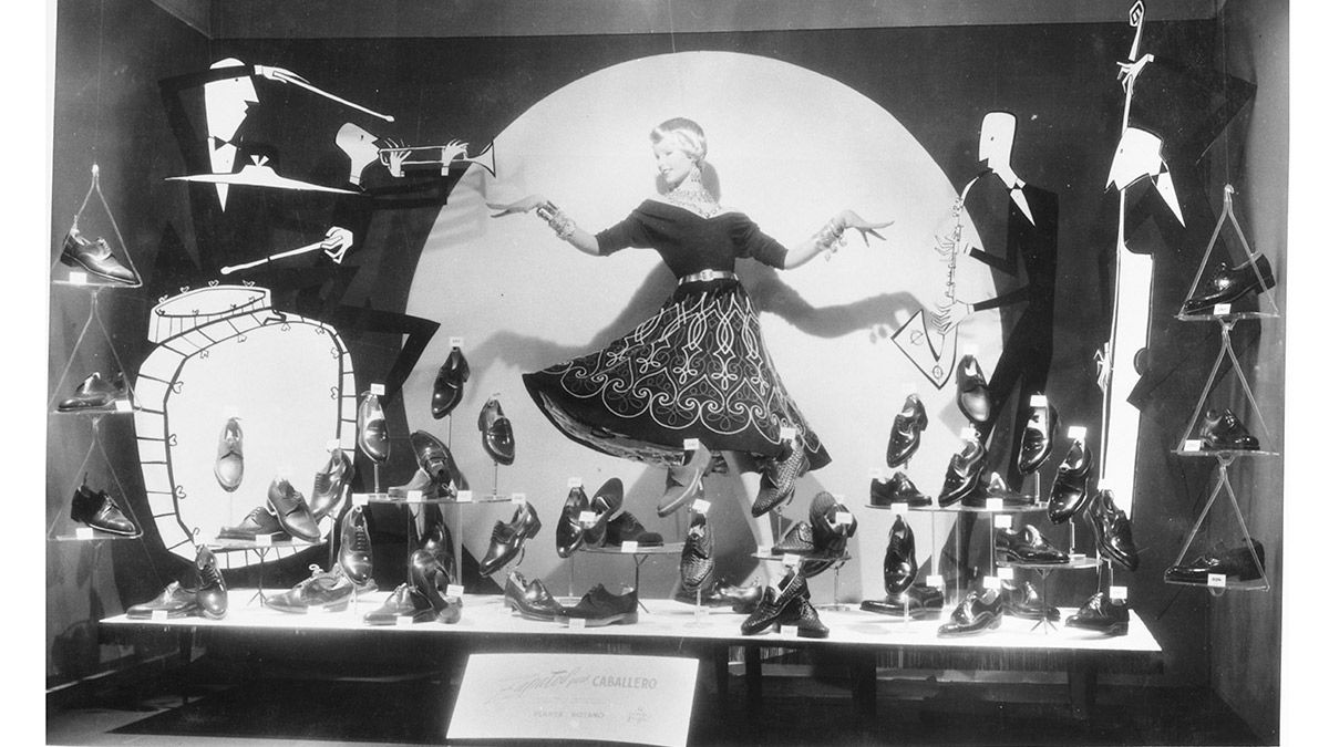 Escaparate de El Corte Inglés en el año 1957.