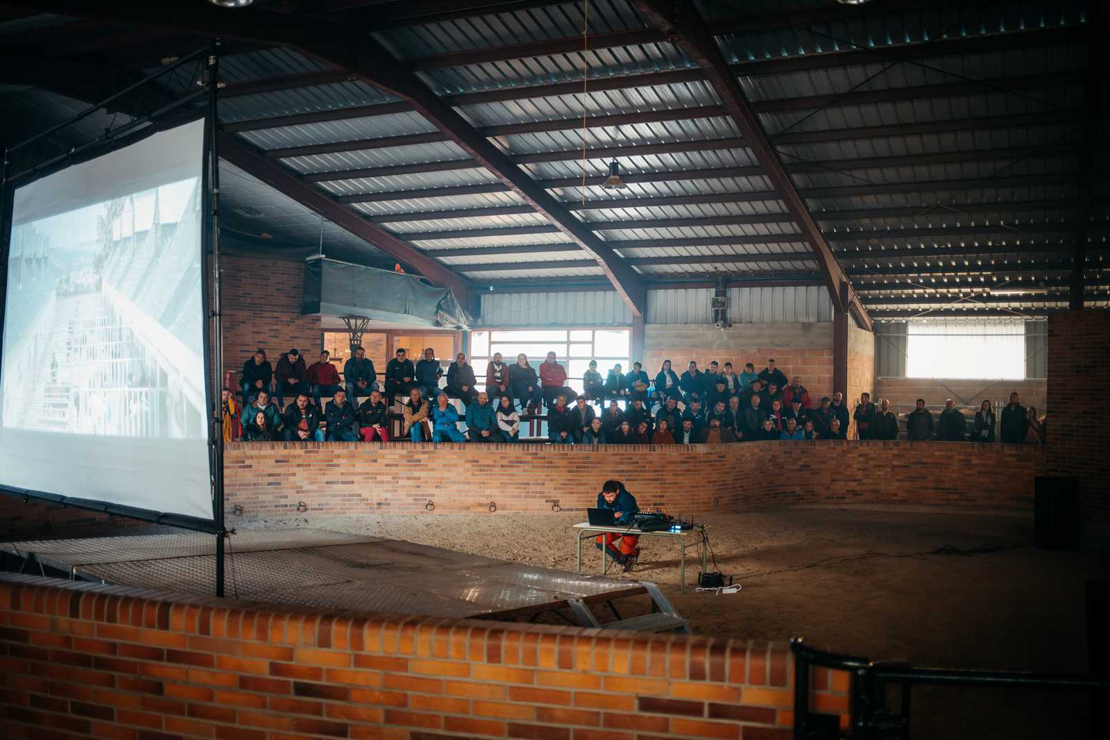 Proyección del documental en Villablino. | L.N.C.