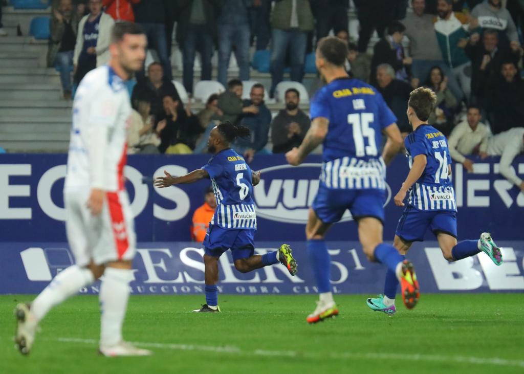 La Deportiva anota casi la mitad de sus goles, gracias a las acciones a balón parado. | SDP