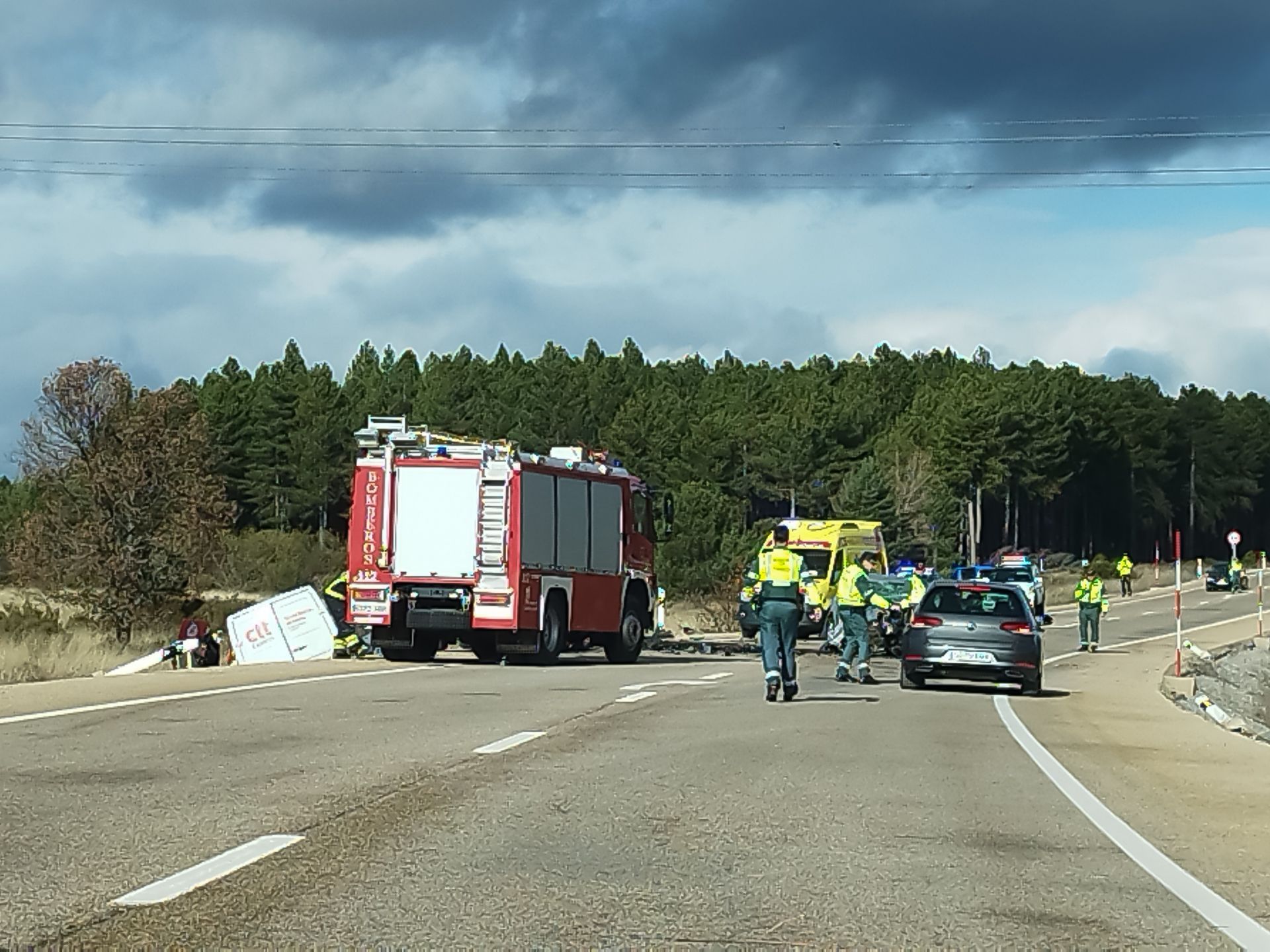 Imagen del accidente mortal ocurrido el pasado viernes 1 de diciembre en la N-630 en el Rabizo. | L.N.C.