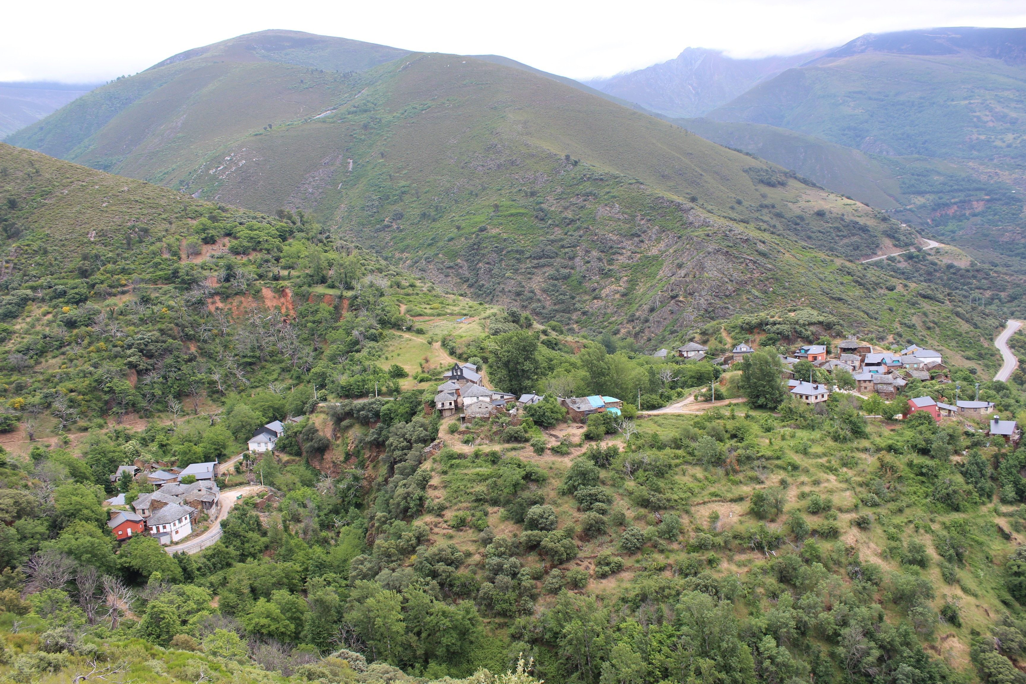 Vista de los tres barrios que conforman Santalavilla, donde se le perdió el rastro.