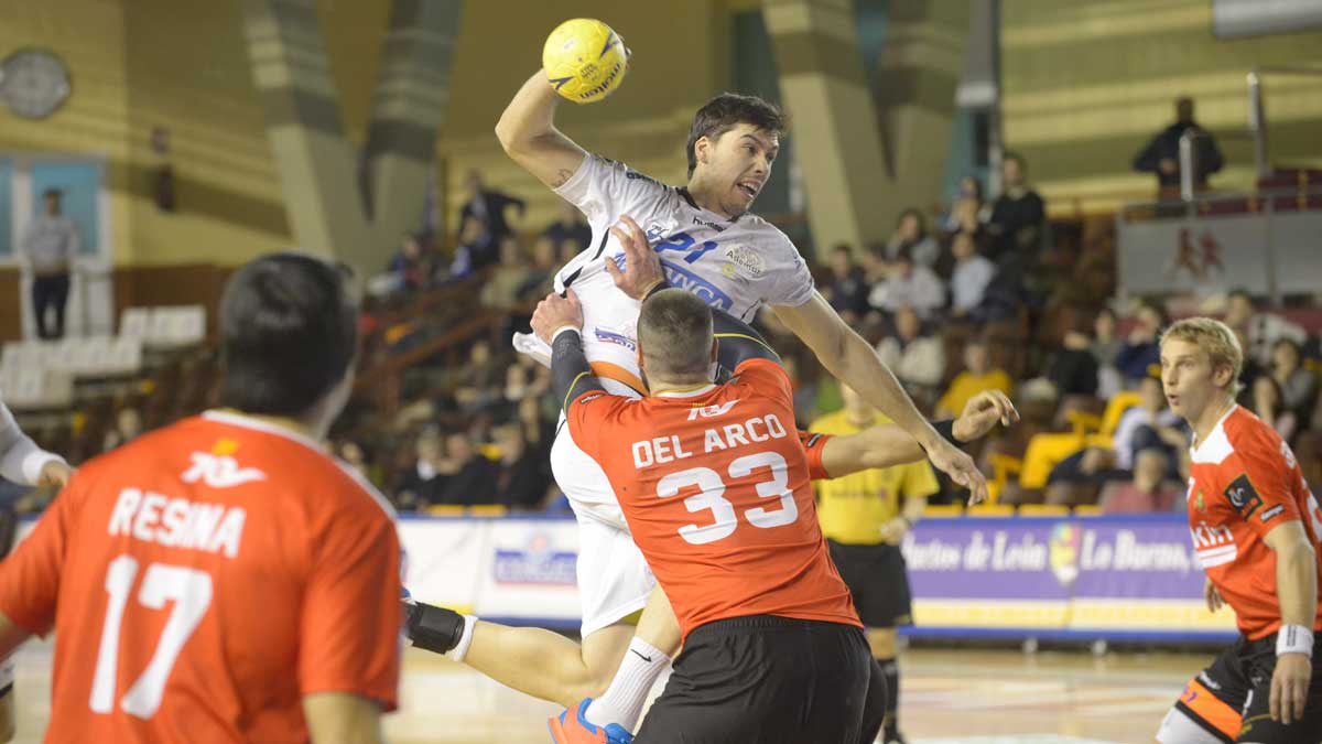 El equipo leonés cayó la pasada temporada en cuartos de final ante Granollers. | DANIEL MARTÍN