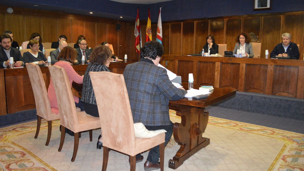 El Pleno de este martes en el Ayuntamiento de Ponferrada. | L.N.C.