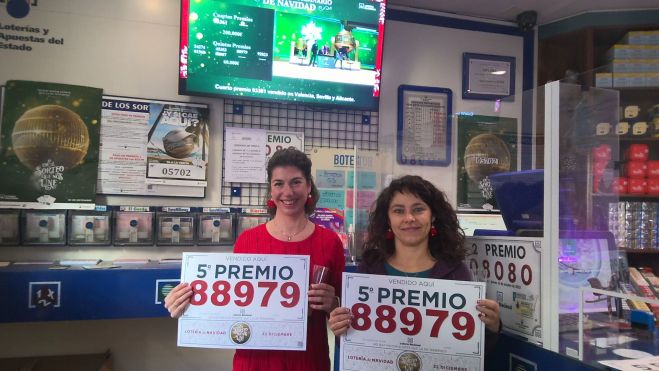 En el establecimiento de la Avda. José María Fernández, número 40, también repartieron suerte. | L.N.C. En el establecimiento de la Avda. José María Fernández, número 40, también repartieron suerte. | L.N.C.