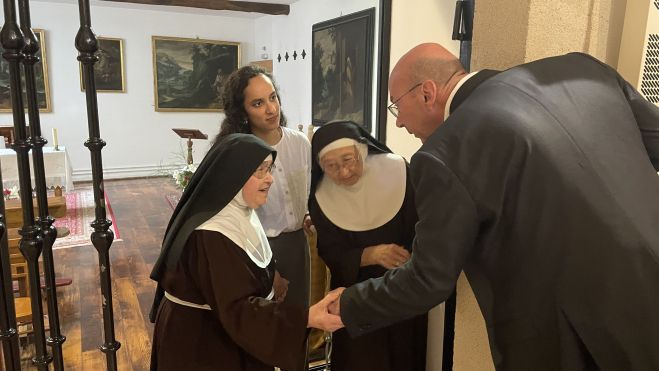 Comunidad de monjas Clarisas que habita actualmente en el Monasterio. | Javier Fernández