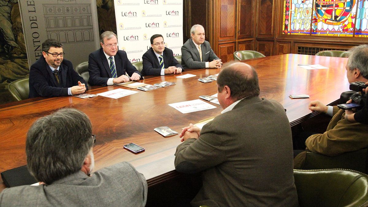 2016-03-15-reunion-promocion-renfe.jpg