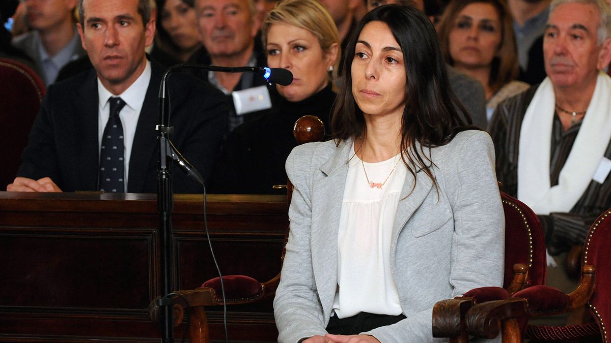 Raquel Gago durante su interrogatorio en el juicio por el crimen de Isabel Carrasco. | POOL EFE