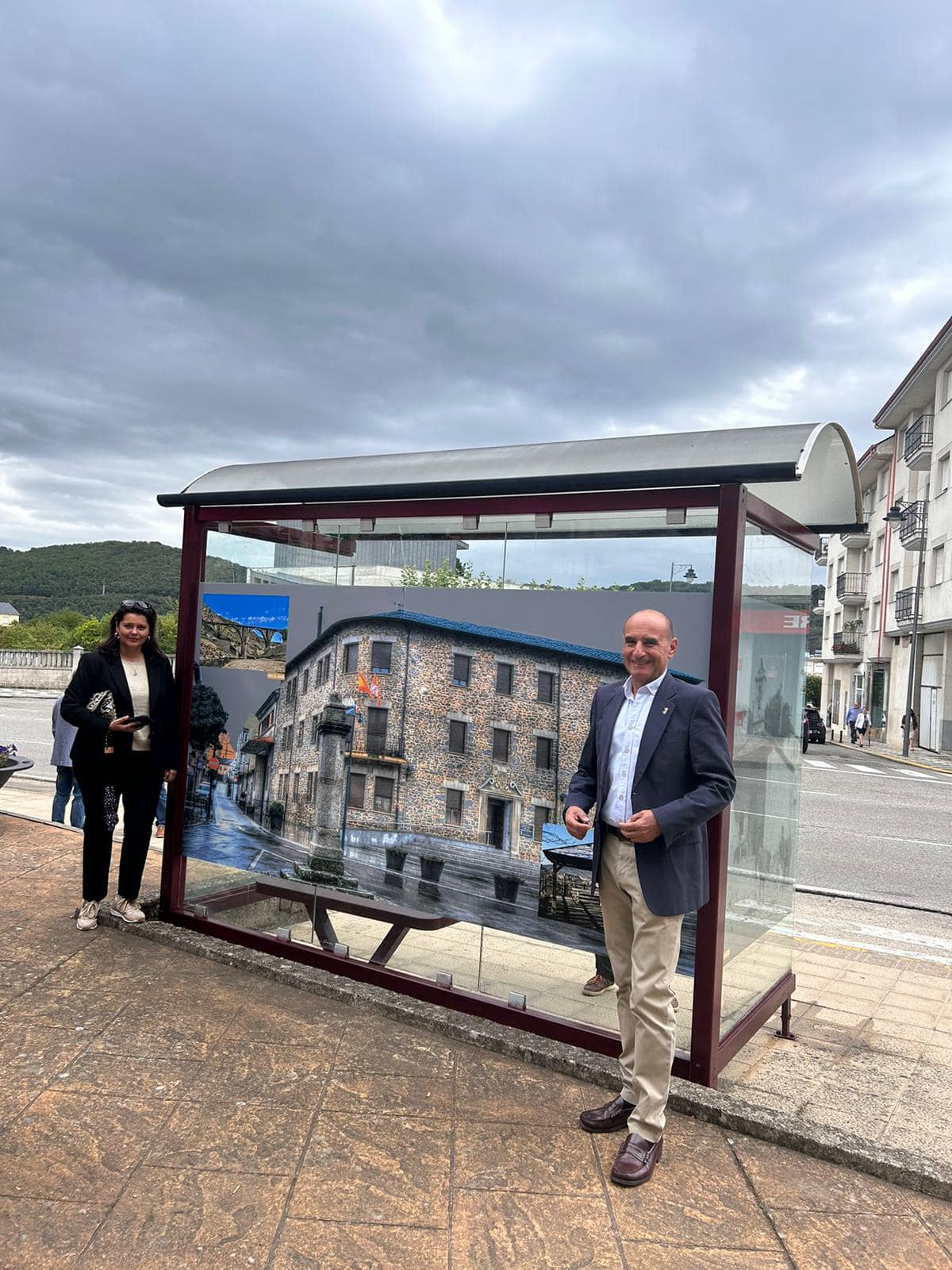 Vicente Mirón en la presentación de nuevas fotografías promocionales del municipio. | ayto. toreno