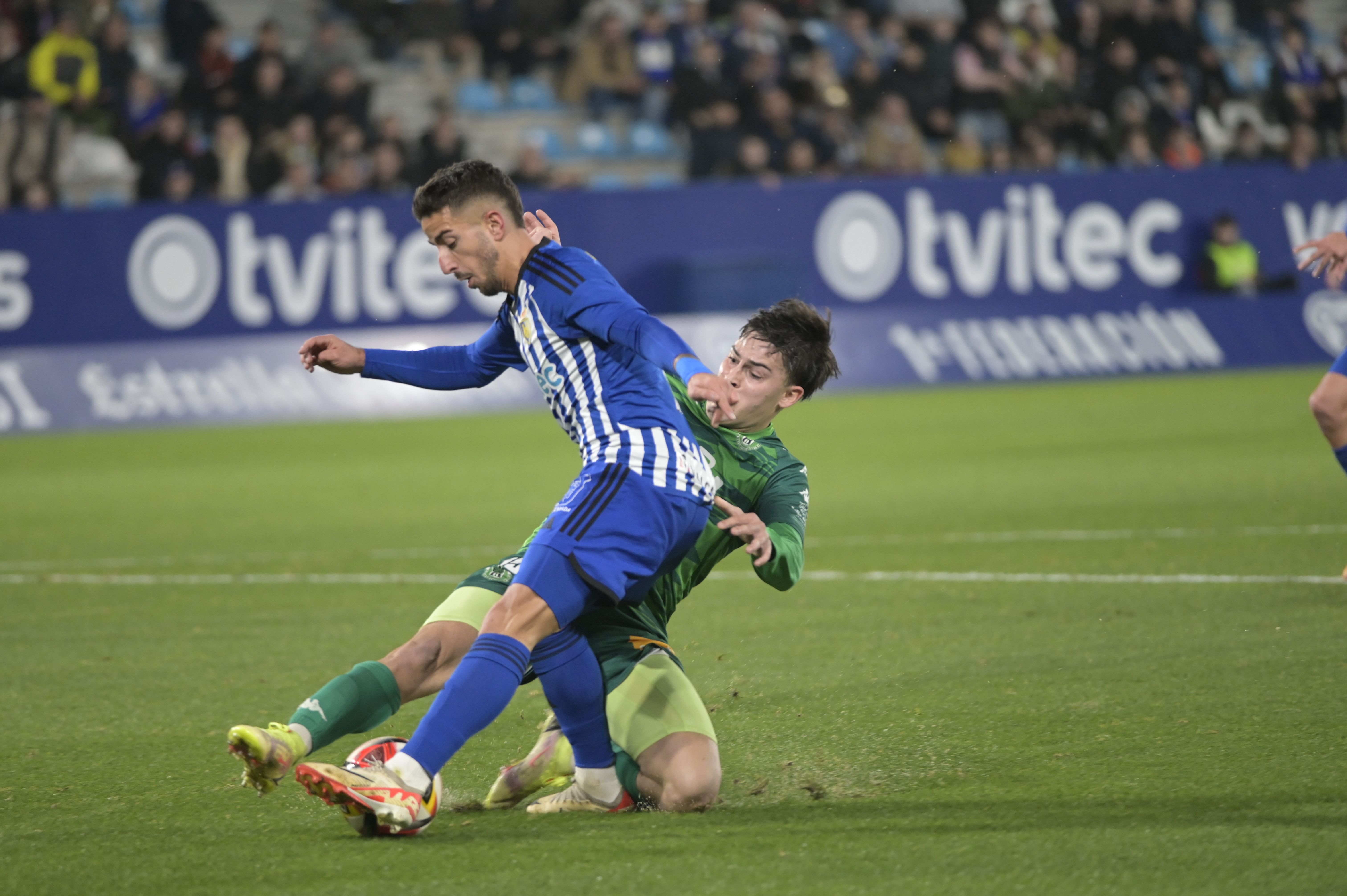 La Ponferradina viene de ganar al Arenteiro. | MAURICIO PEÑA