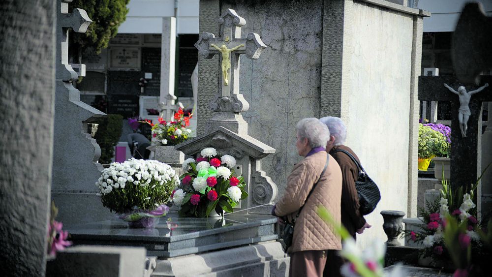 Imagen de archivo de un cementerio de la provincia. | MAURICIO PEÑA