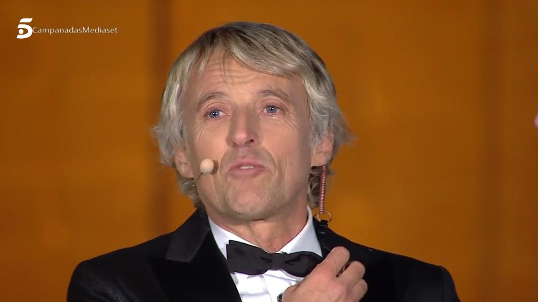 Jesús Calleja durante la emisión de las Campanadas. | L.N.C.