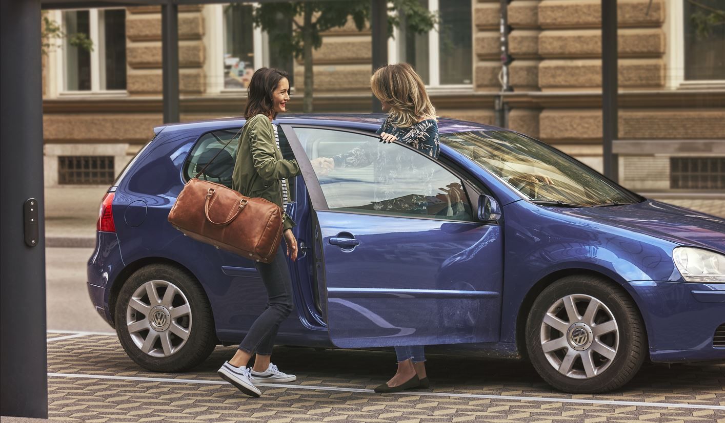 Cada vez son más las personas de la provincia de León que apuestan por compartir coche a la hora de realizar sus desplazamientos. | 'BLABLACAR'