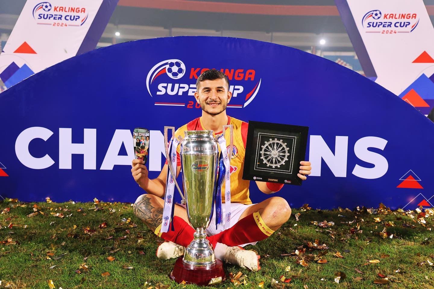 Saúl Crespo con su segunda Supercopa India de forma consecutiva | SAÚL CRESPO