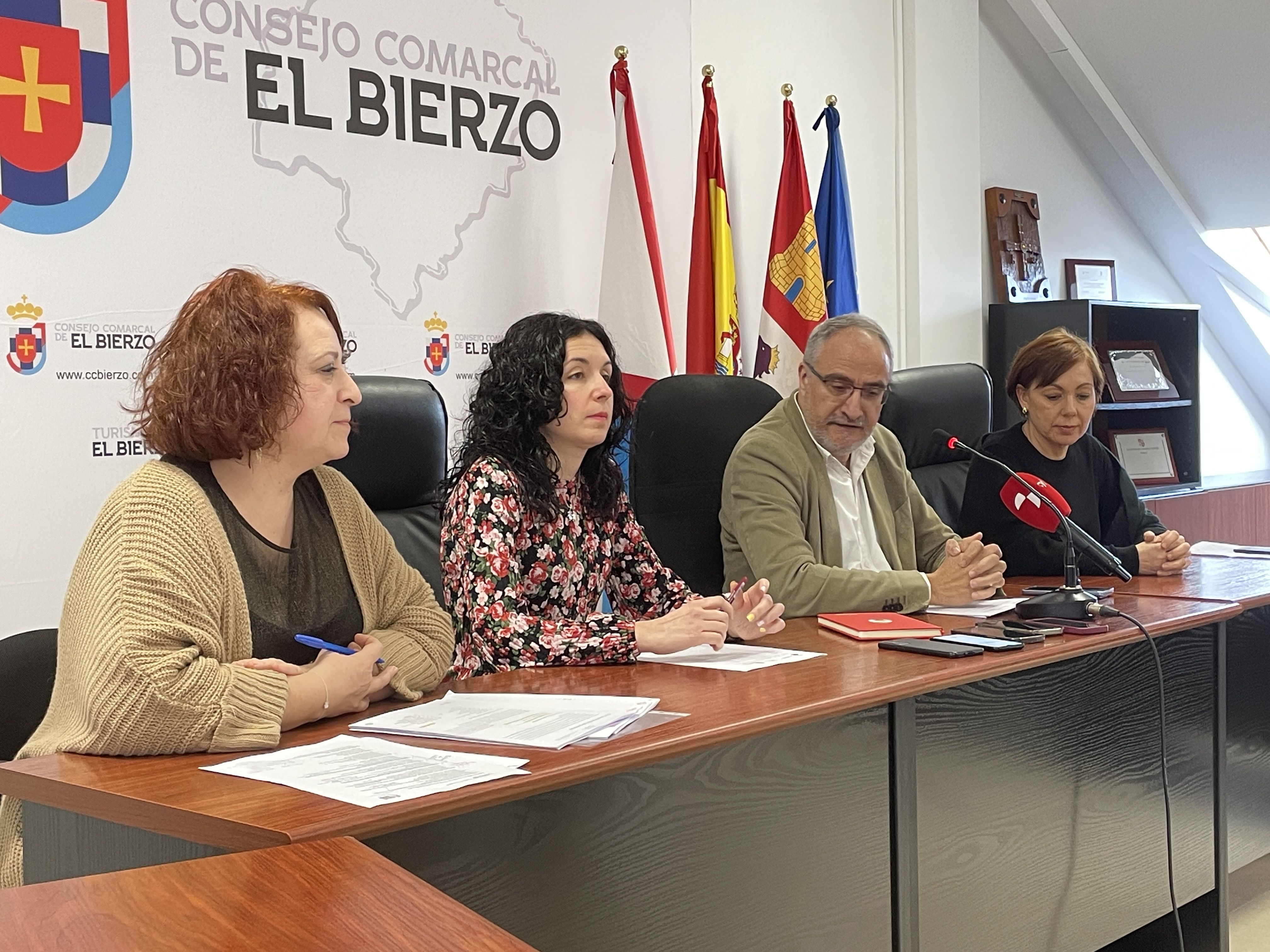 Presentación de los proyectos en la sede del Consejo Comarcal. | Javier Fernández