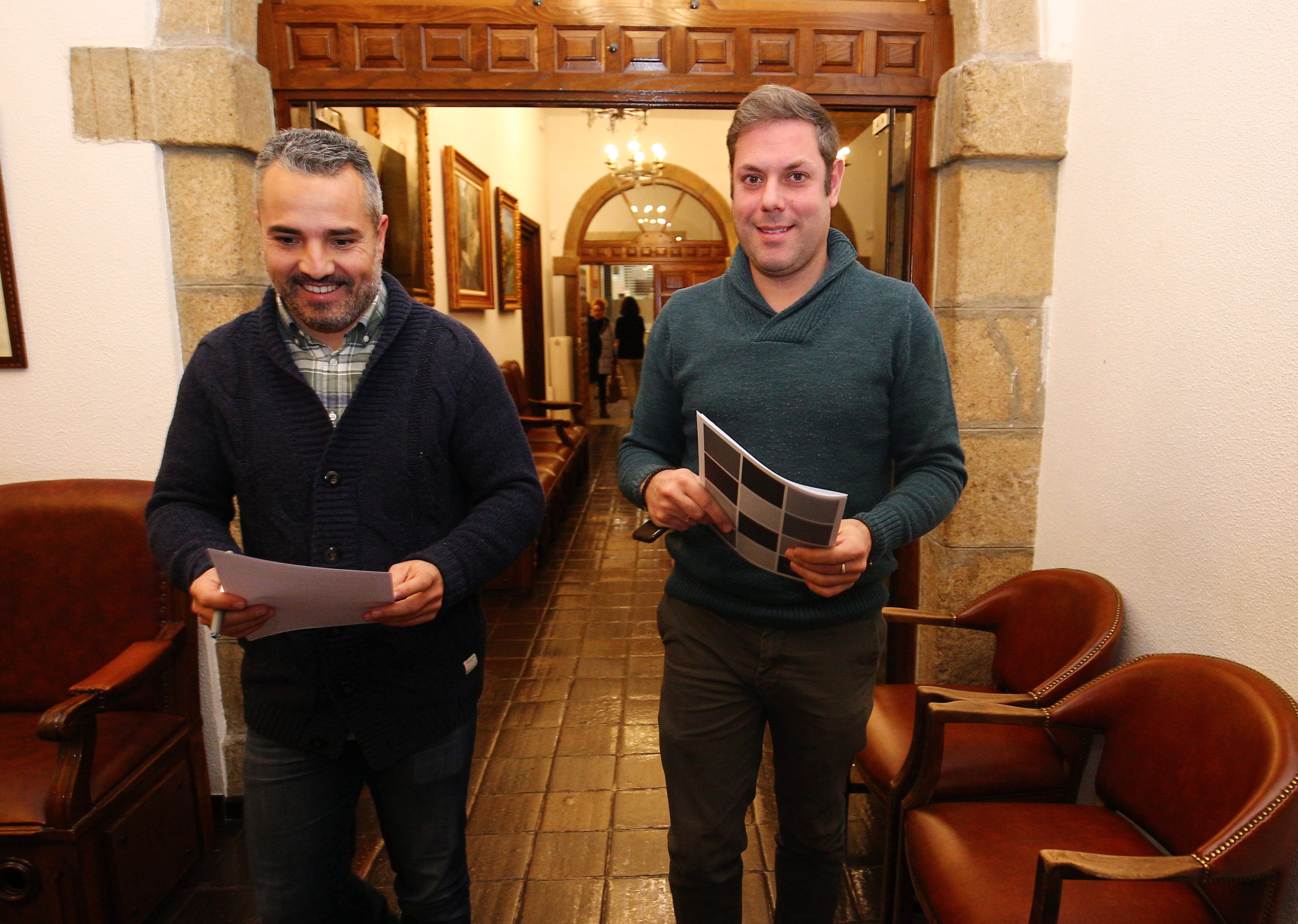 Los dos concejales de Coalición por El Bierzo, David Pacios e Iván Alonso, en una imagen de archivo. | Ical