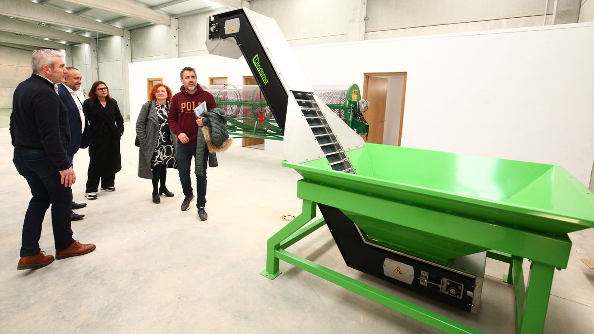 Visita de las instituciones a las instalaciones del Centro Tecnológico. | ICAL