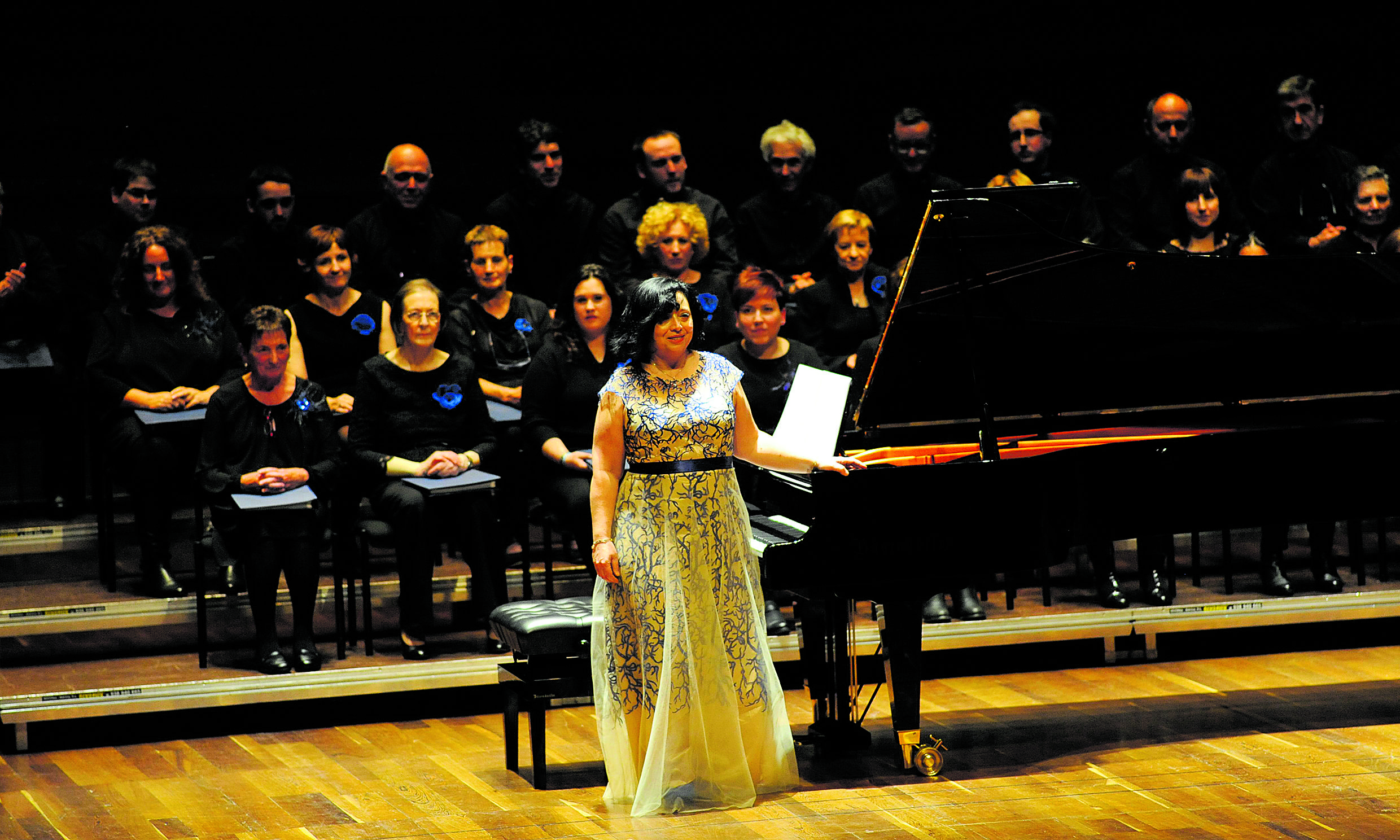 La pianista Raquel del Val en el concierto ofrecido el 5 de mayo de 2017 en el Auditorio Ciudad de León. | DANIEL MARTÍN