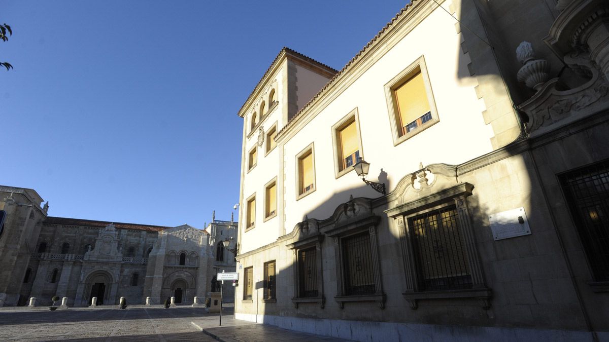 La Audiencia Provincial de León celebrará el juicio este lunes, a partir de las doce y cuarto. |Daniel Martín