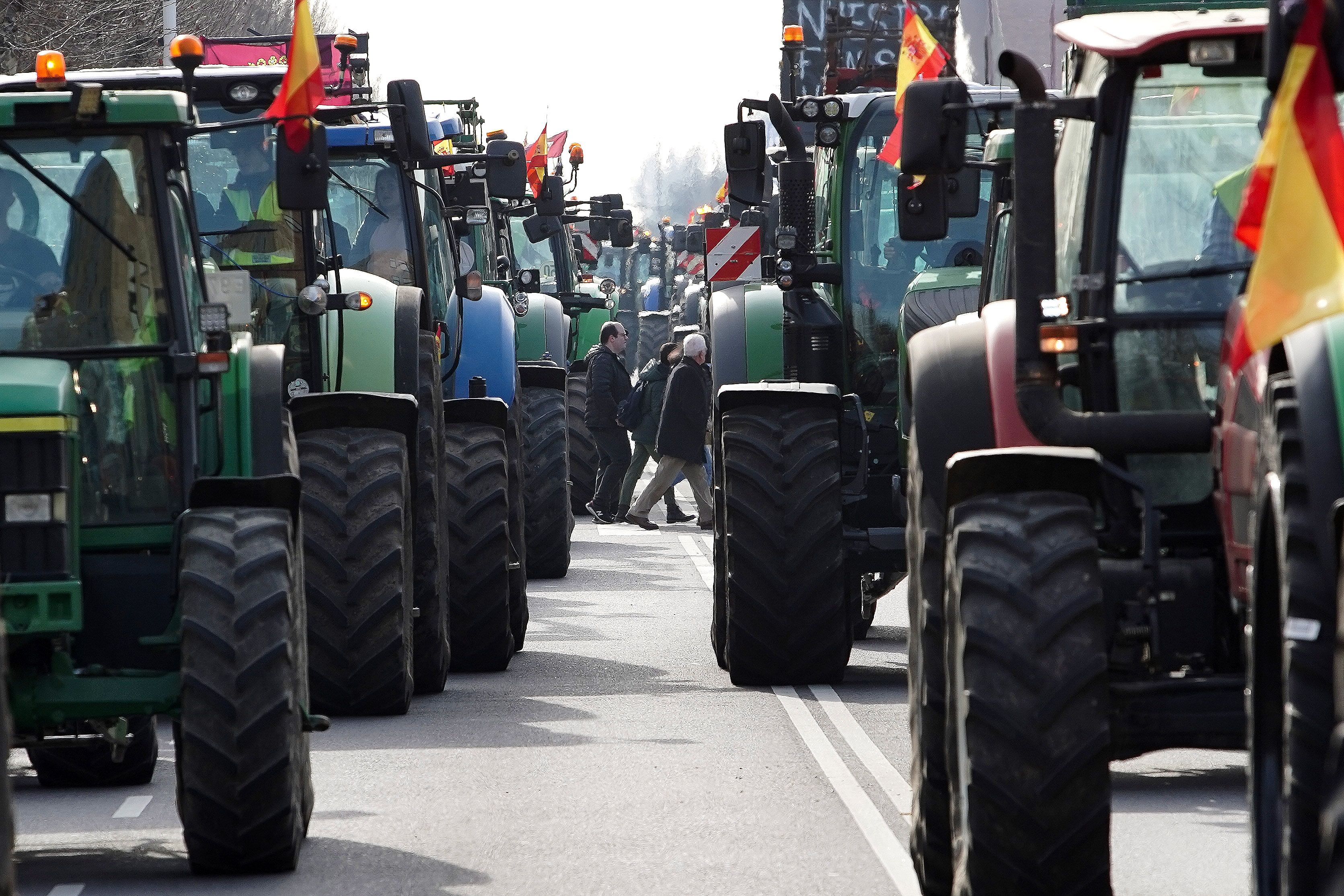 Casi un millar de tractores entraron en la capital leonesa el pasado 6 de febrero. | CAMPILLO (ICAL)