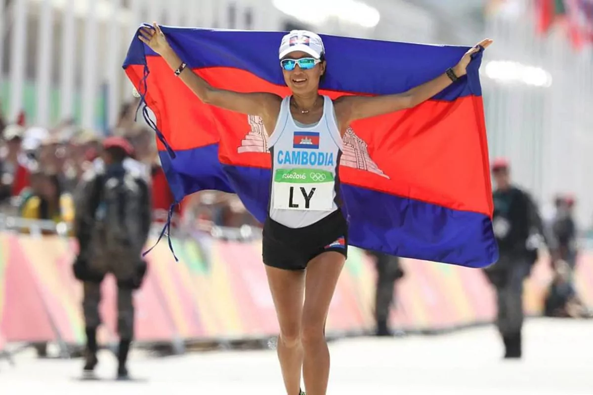 Nary Ly durante su participación en los Juegos Olímpicos de 2016, alzándose como la primera camboyana en participar en un maratón olímpico. | L.N.C.