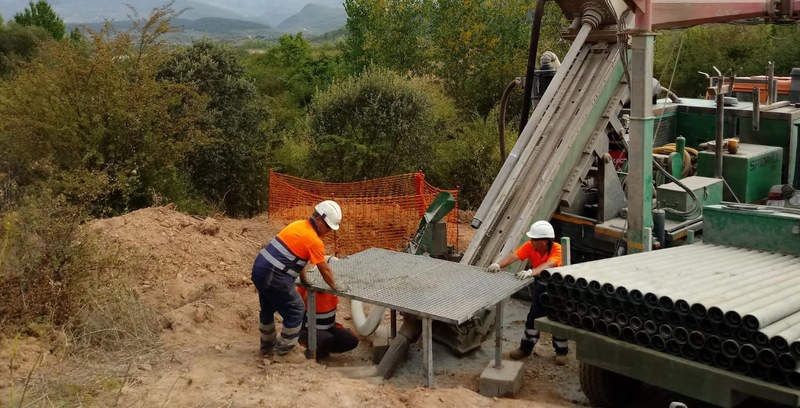 Trabajadores de Eurometals en la futura mina de Toral.