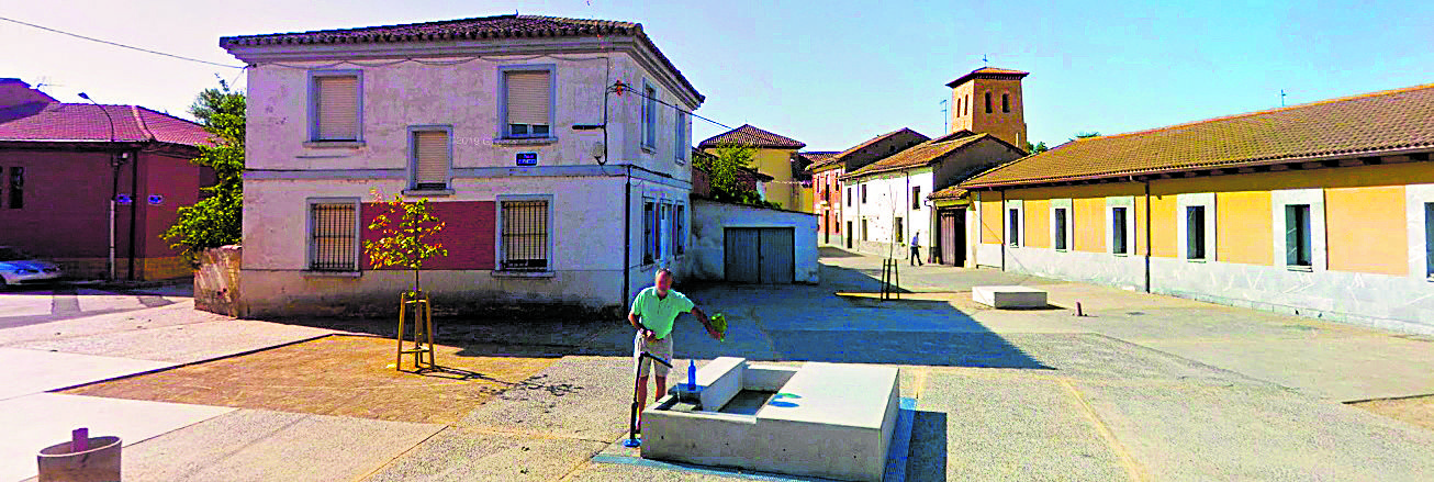 La antigua casa rectoral está ubicada en la plaza Mayor, cuya remodelación obtuvo el Premio FAD de Arquitectura en la edición de 2020. | A.S.R.