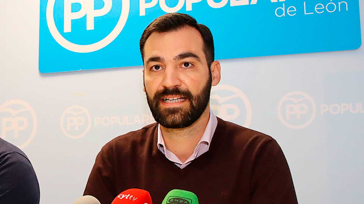 El portavoz del PP de León, David Fernández. | L.N.C.