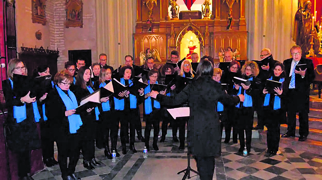 Una actuación del coro sevillano Siarum. | ABC