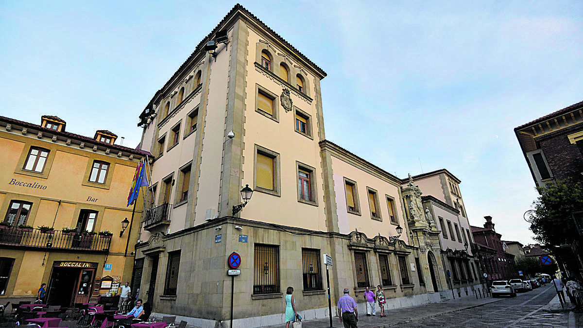 El juicio se celebrará este lunes en la Audiencia Provincial de León. | SAÚL ARÉN