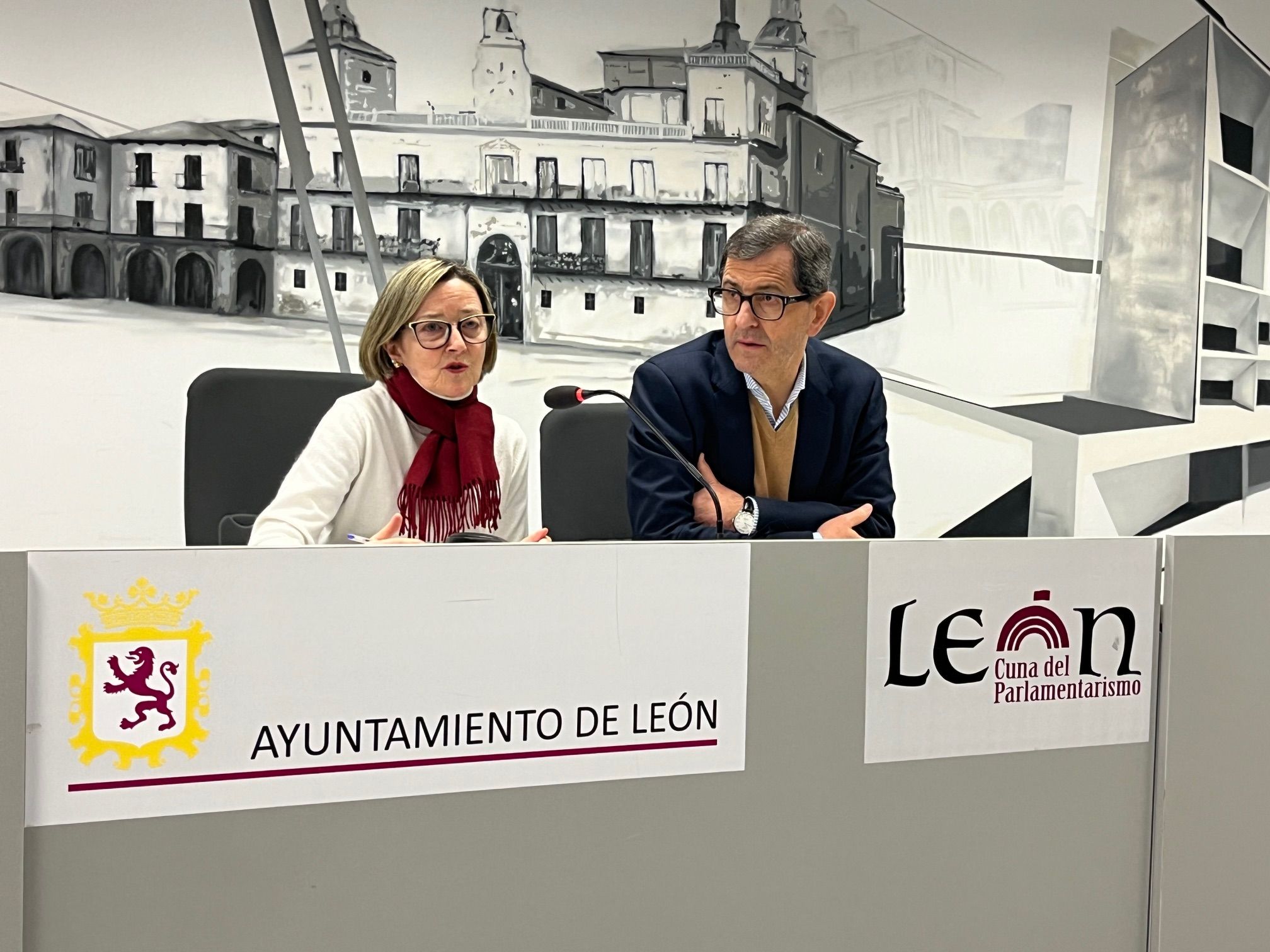 Ana Franco y José Manuel Frade, durante su comparecencia. | LNC