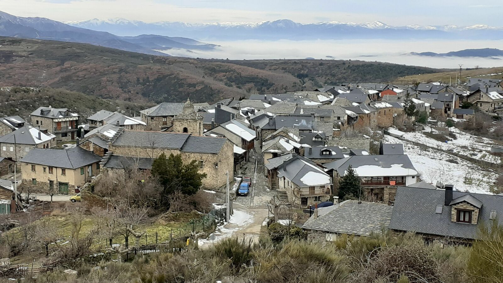 Vista de Espinoso de Compludo desde la ETAP.