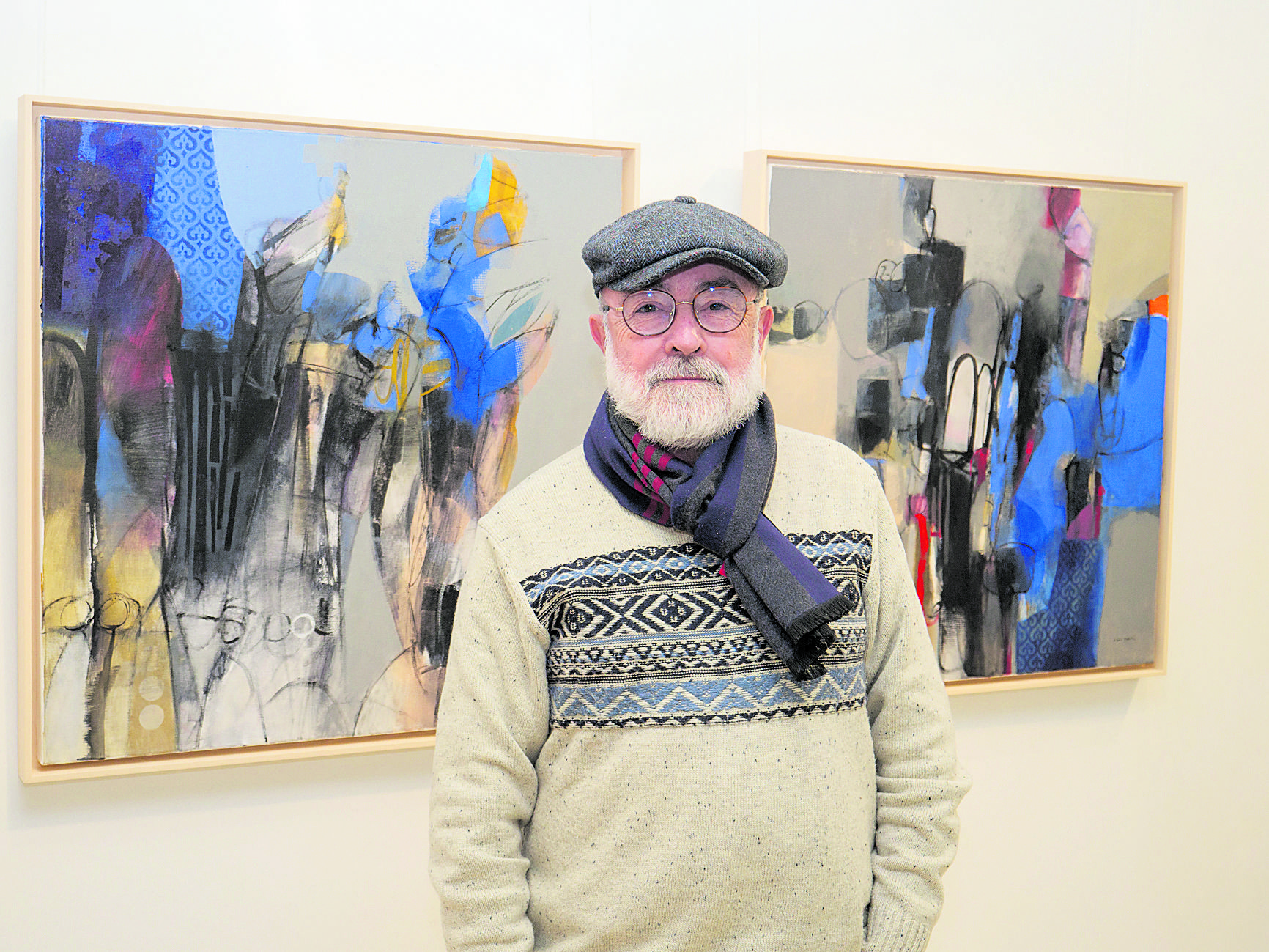 El artista gaditano residente en Cauta, Antonio San Martín, expone su obra en la galería Alemi. | VICENTE GARCÍA