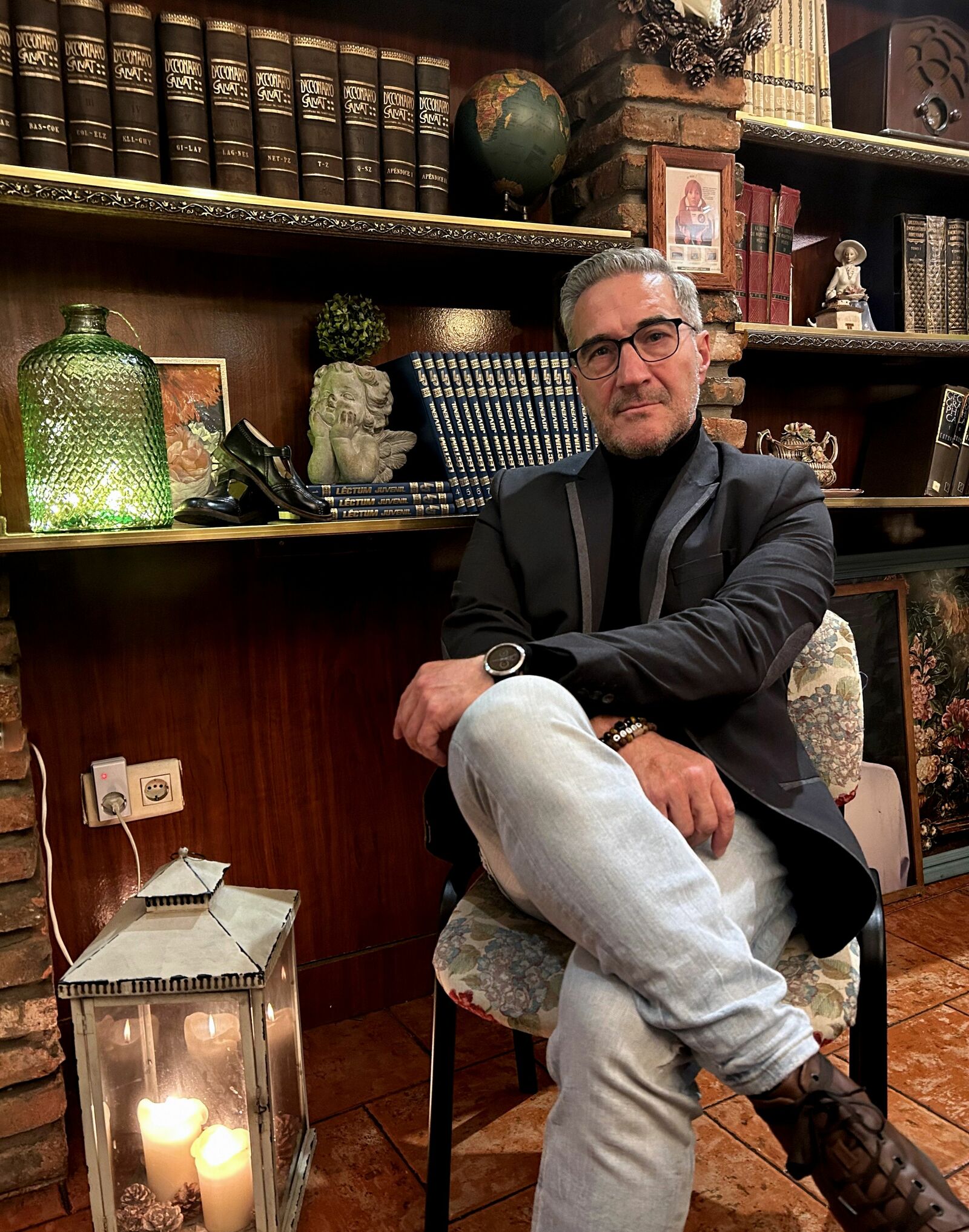 El escritor, Manuel Suárez, natural de La Robla. | L.N.C.