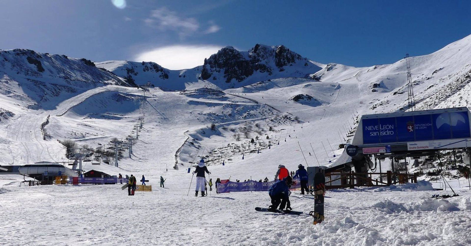 Estación de esquí de San Isidro tras los últimos días de nieve. | L.N.C.