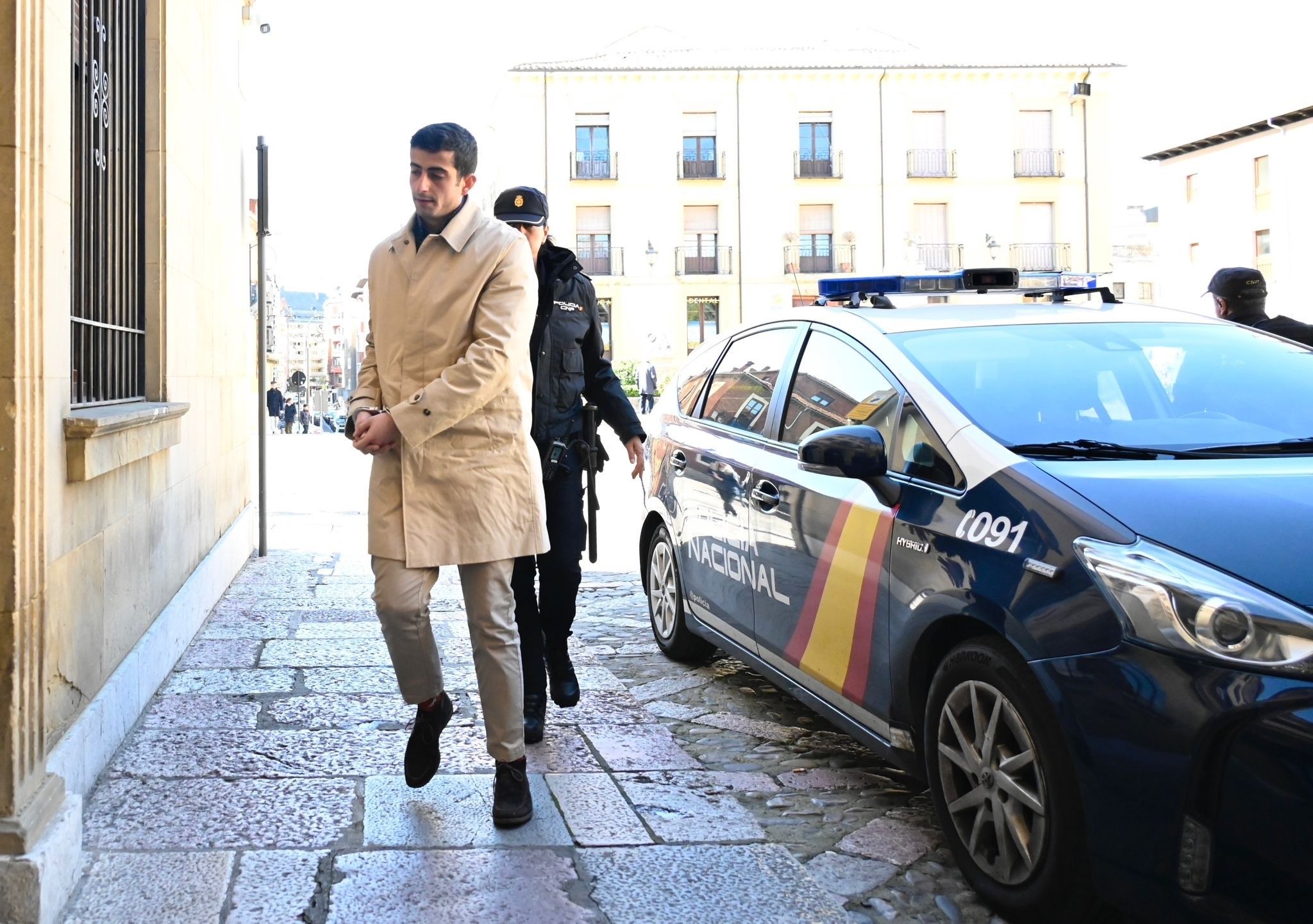 El acusado del crimen de La Torre, Jorge C.B. a su llegada este martes a la lectura del veredicto del jurado en la Audiencia. | SAÚL ARÉN