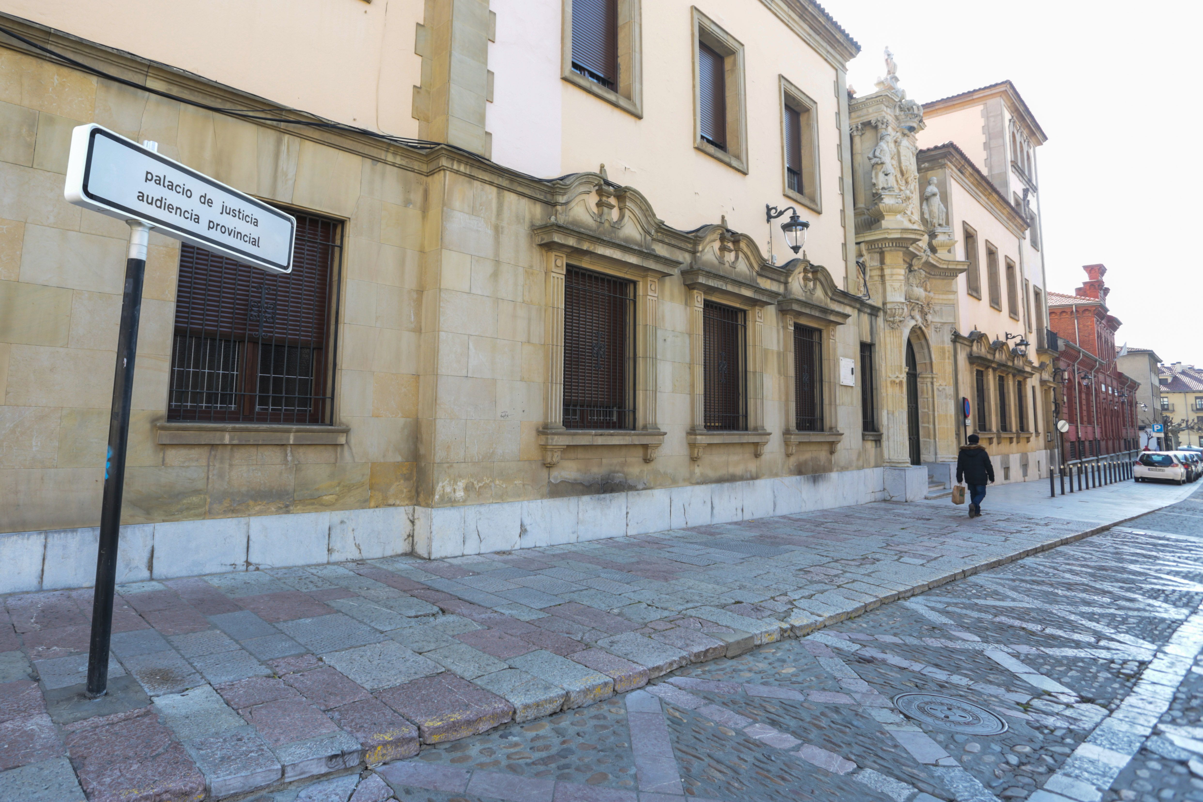 El juicio se celebrará este miércoles, 6 de marzo, en la Audiencia Provincial de León. | ICAL