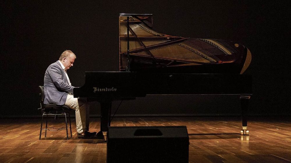 El pianista Josu de Solaun en una actuación en el Auditorio. | MARÍA DÍEZ