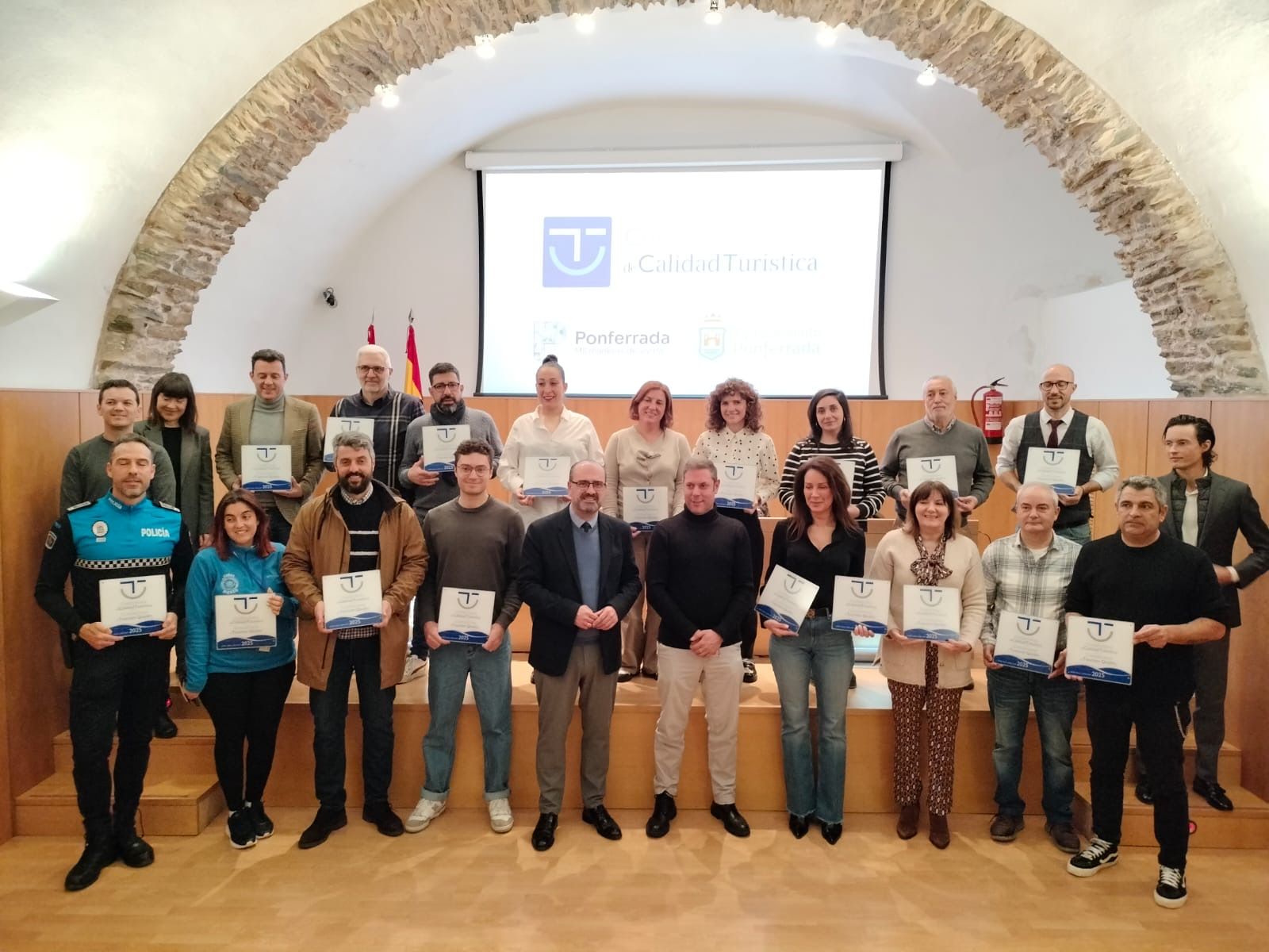 Entrega de los distintivos SICTED.