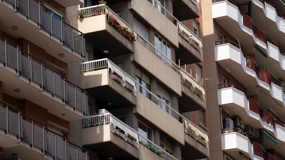 Fachada de un edificio en una imagen de archivo. | EUROPA PRESS