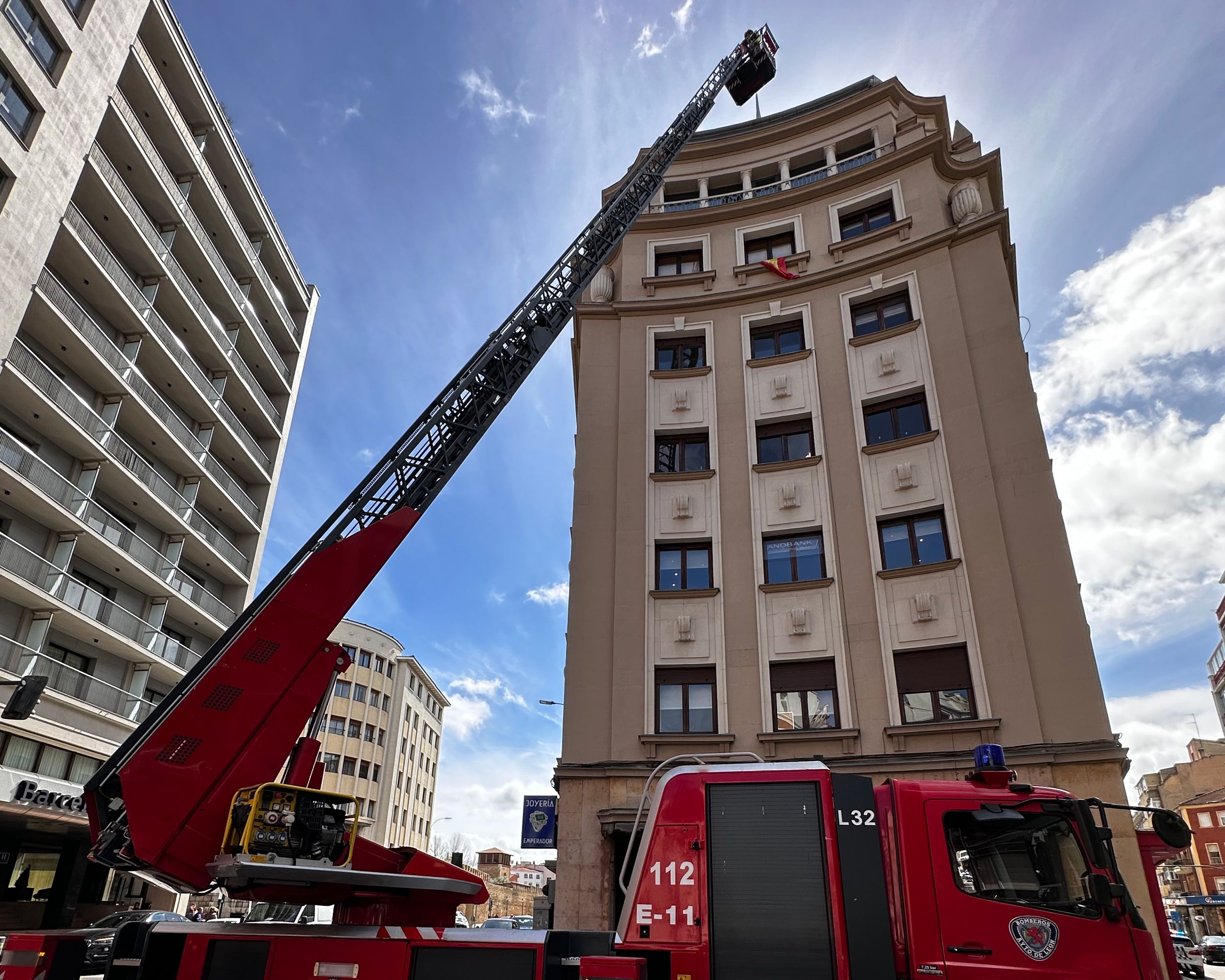 Los Bomberos tuvieron que atender numerosas salidas. | BOMBEROS AYTO. LEÓN