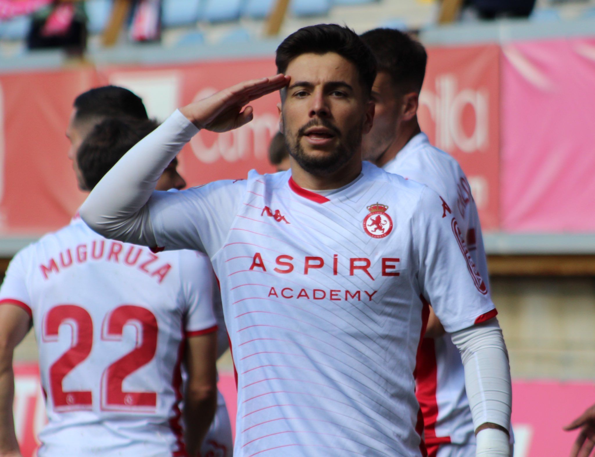 Solar celebra uno de los goles. | CYD