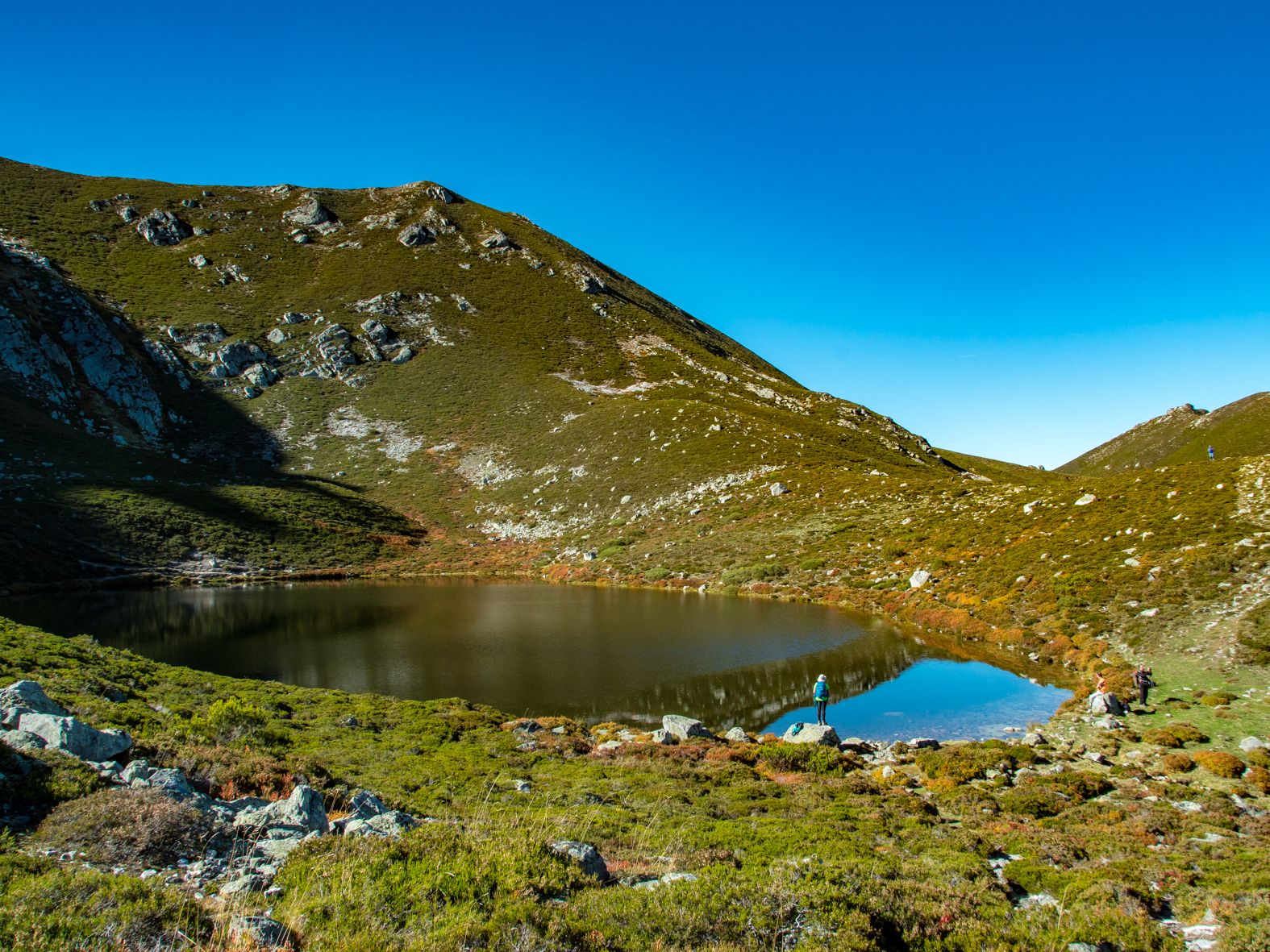 Lago Ubales. | VICENTE GARCÍA Lago Ubales. | VICENTE GARCÍA